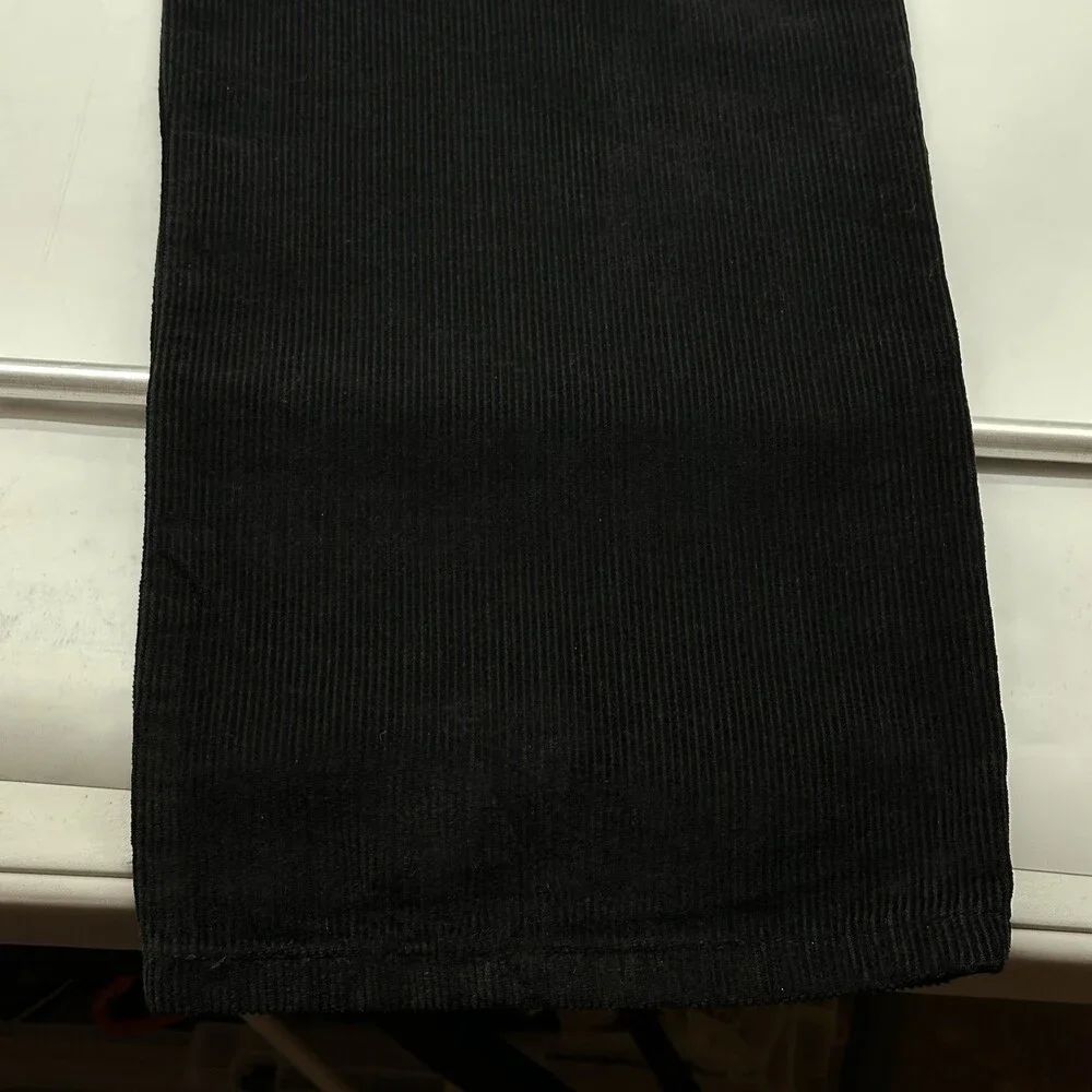 Levi's 565 Loose Straight Men's Size 32x34 Black 100% Cotton Corduroy Jeans NWT